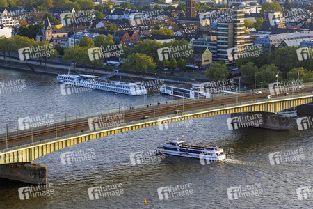 Symbolfoto Deutzer Brücke