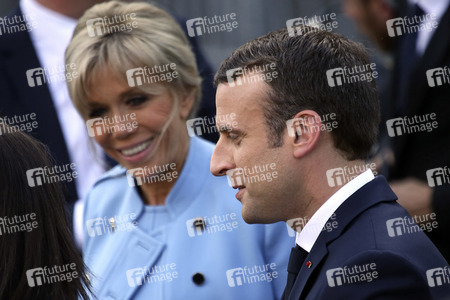 Präsident Macron beim Empfang am Rathaus in Paris