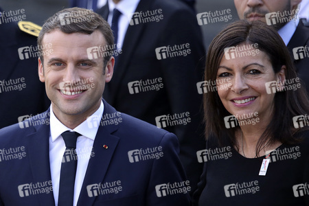 Präsident Macron beim Empfang am Rathaus in Paris