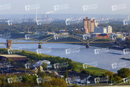 Symbolfoto Südbrücke