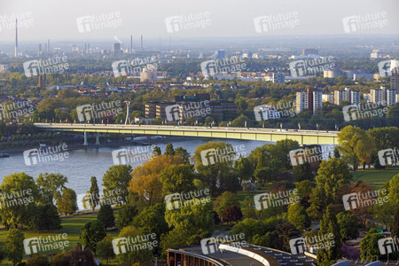 Symbolfoto Zoobrücke
