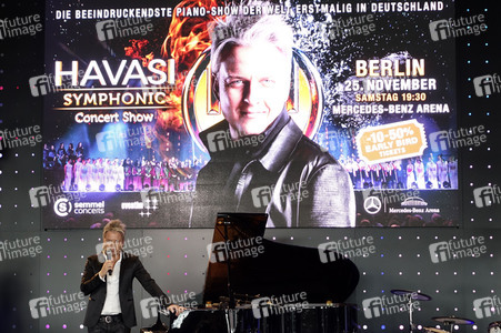 Showcase mit Balázs Havasi in Berlin