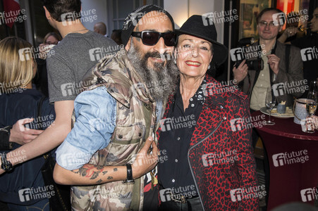 Vernissage der Fotoaustellung von Natascha Ochsenknecht in Berlin