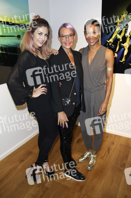 Vernissage der Fotoaustellung von Natascha Ochsenknecht in Berlin