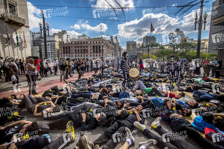 Demonstration gegen Sparmaßnahmen im Kulturbereich in Sao Paulo