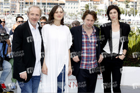 'Les fantomes d'Ismael' Photocall Cannes Film Festival 2017