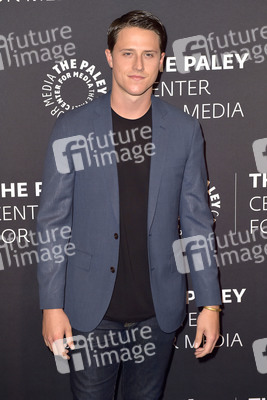TV-Film Premiere 'Dirty Dancing' in Beverly Hills