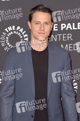 TV-Film Premiere 'Dirty Dancing' in Beverly Hills