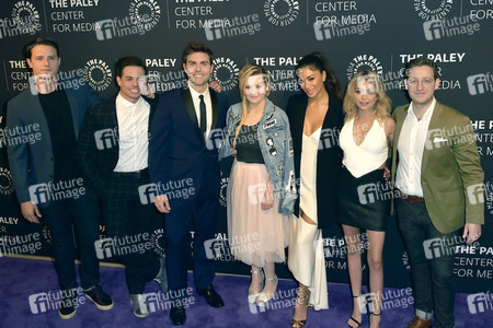 TV-Film Premiere 'Dirty Dancing' in Beverly Hills