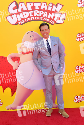 Filmpremiere 'Captain Underpants: The First Epic Movie' in Westwood