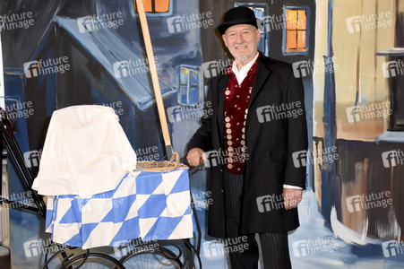 Künstlerfest 'Vorstadthochzeit anno 1905' in München