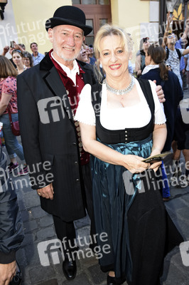 Künstlerfest 'Vorstadthochzeit anno 1905' in München