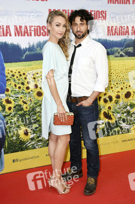 Filmpremiere 'Maria Mafiosi' in München