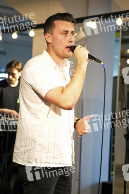 Showcase von Joseph J. Jones in Berlin