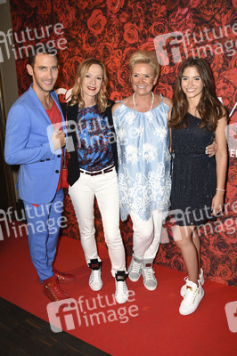 Charity Shopping Night 2017 in München