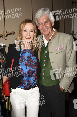 Charity Shopping Night 2017 in München