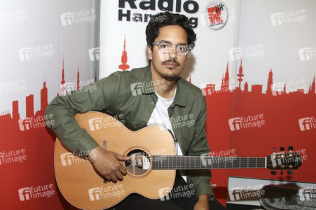 Luke Sital-Singh bei Radio Hamburg