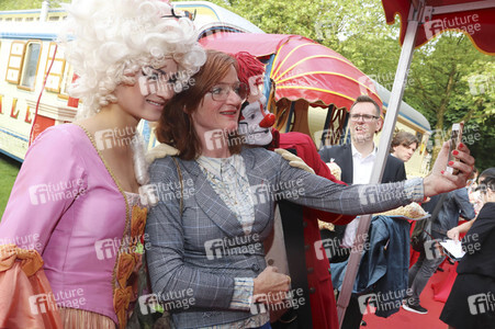 Gala-Premiere des Circus Roncalli in Hamburg