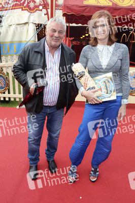 Gala-Premiere des Circus Roncalli in Hamburg