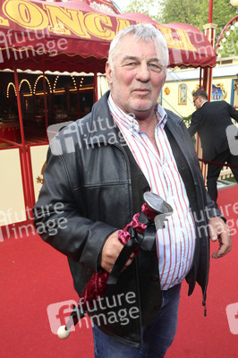 Gala-Premiere des Circus Roncalli in Hamburg