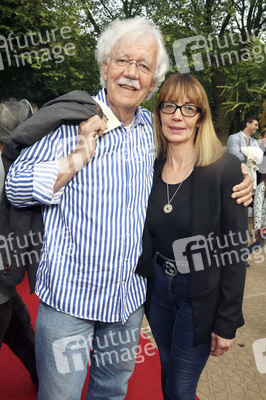 Gala-Premiere des Circus Roncalli in Hamburg