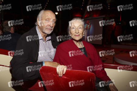 Gala-Premiere des Circus Roncalli in Hamburg