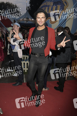 Gala-Premiere des Circus Roncalli in Hamburg