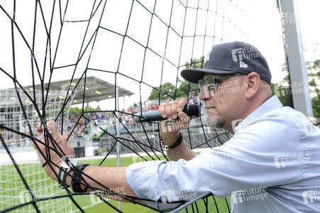 Benefizspiel Mertes 96-Freunde gegen Clemens Werderaner in Hannover