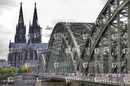 Symbolfoto Hohenzollernbrücke