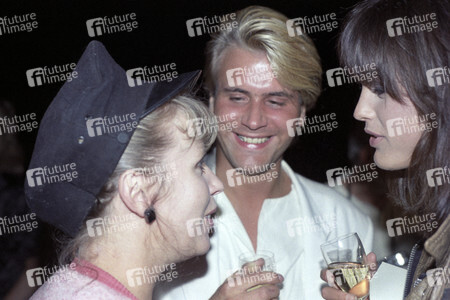 Thompson Twins LP Release Party in Aldbury