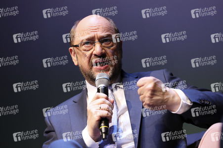 Martin Schulz zu Gast bei 'BRIGITTE Live' in Berlin