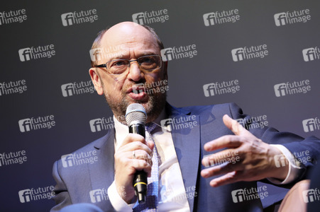 Martin Schulz zu Gast bei 'BRIGITTE Live' in Berlin