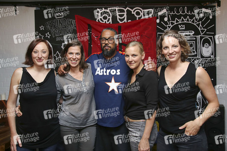 Singlepräsentation mit Salut Salon und Samy Deluxe in Hamburg