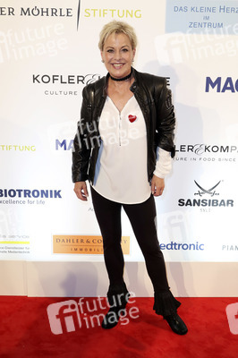 Charity-Gala 'Das kleine Herz im Zentrum' in Hamburg