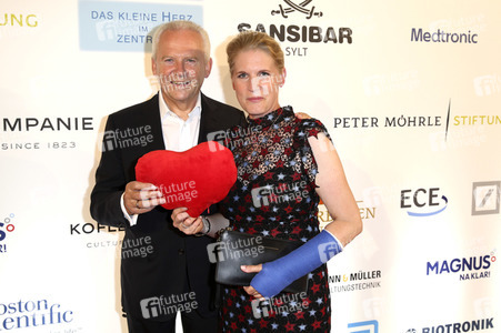 Charity-Gala 'Das kleine Herz im Zentrum' in Hamburg