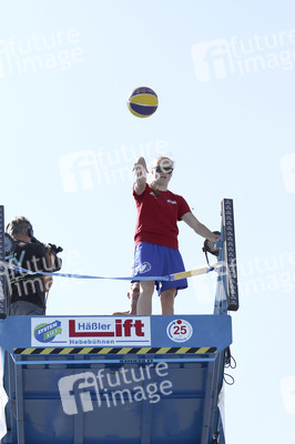 Wassersprung-Show 'Sprung meines Lebens' in Halle