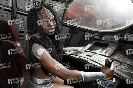 GEEK ART: Klingonin / Klingon Bodypainting