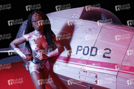 GEEK ART: Klingonin / Klingon Bodypainting
