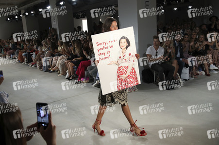 Lena Hoschek Fashion Show auf der Mercedes-Benz Fashion Week Berlin Spring/Summer 2018