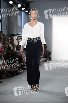 Laurèl Fashion Show auf der Mercedes-Benz Fashion Week Berlin Spring/Summer 2018