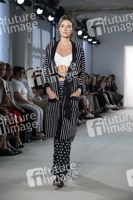 Laurèl Fashion Show auf der Mercedes-Benz Fashion Week Berlin Spring/Summer 2018