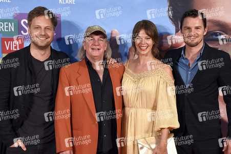 Filmpremiere 'Auf der anderen Seite ist das Gras viel grüner' in Frankfurt