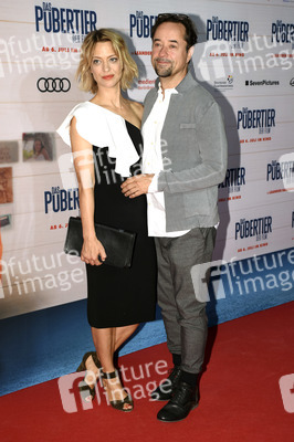 Filmpremiere 'Das Pubertier - Der Film' in München