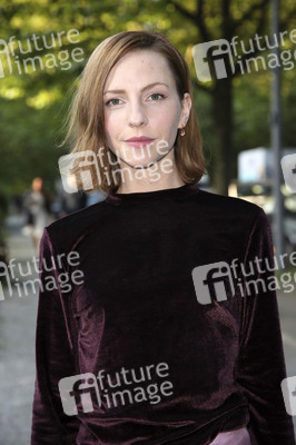 BOSS Womenswear Fashion Show auf der Berlin Fashion Week Spring/Summer 2018