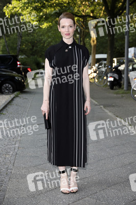 BOSS Womenswear Fashion Show auf der Berlin Fashion Week Spring/Summer 2018