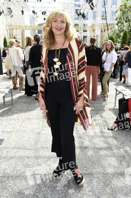 Vanessa Schindler Fashion Show auf der Mercedes-Benz Fashion Week Berlin Spring/Summer 2018