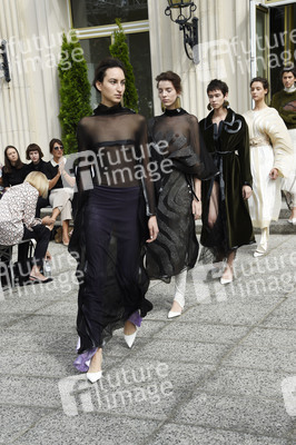 Vanessa Schindler Fashion Show auf der Mercedes-Benz Fashion Week Berlin Spring/Summer 2018