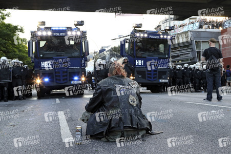 'G20 Welcome to Hell' Demo in Hamburg