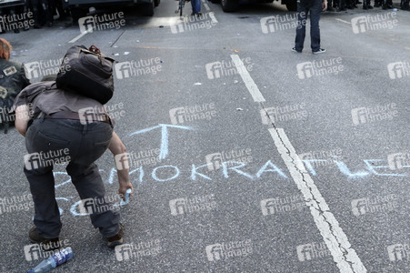 'G20 Welcome to Hell' Demo in Hamburg