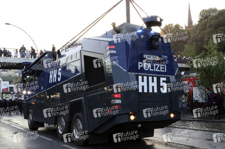 'G20 Welcome to Hell' Demo in Hamburg
